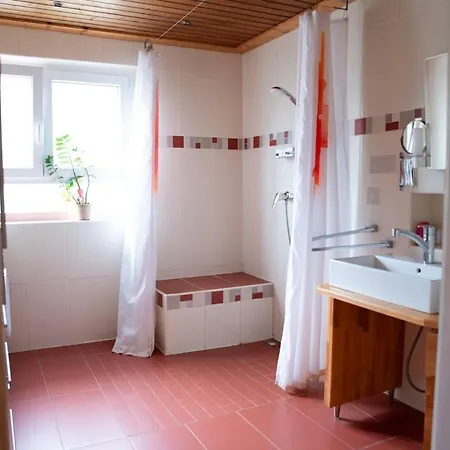 Apartamento Barbara Blick - Riesige Terrasse Schwaebischen Alb *
